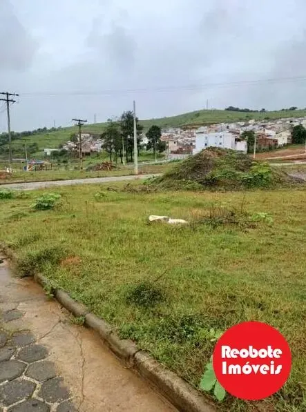 Foto 2 de Dois lotes vizinhos de 200 m² cada em loteamento, Santa Terezinha