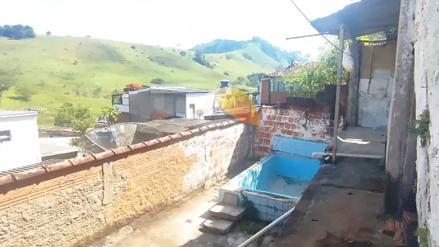 Casa de 3 quartos com sobrado de 1 quarto no mesmo terreno, Novo Horizonte