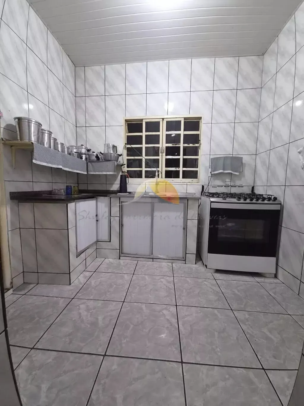 Foto 3 de Imóvel com duas casas, de 3 e 2 quartos, Estiva