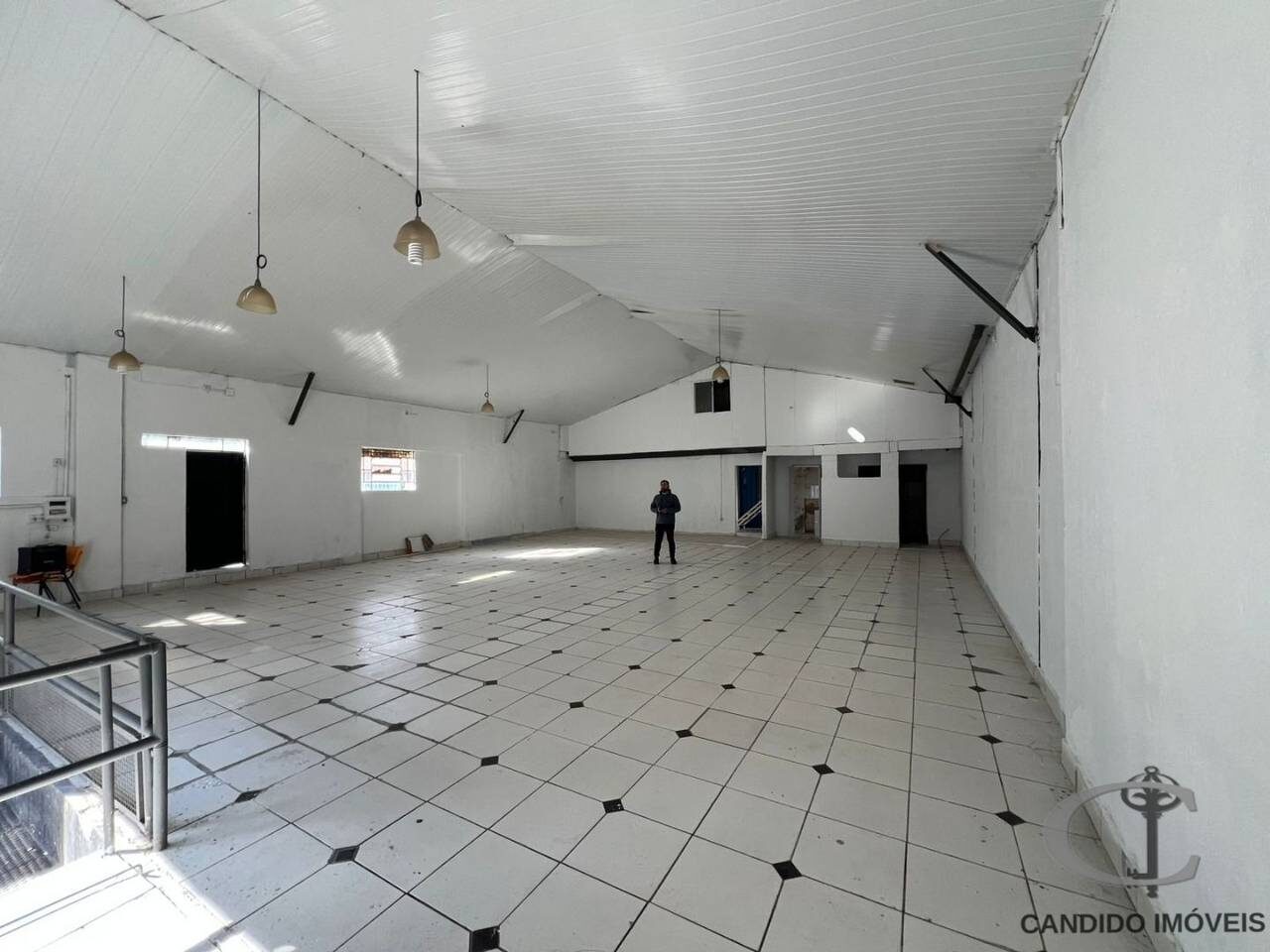 Foto 2 de Imóvel comercial para alugar no São Vicente com 200 m²