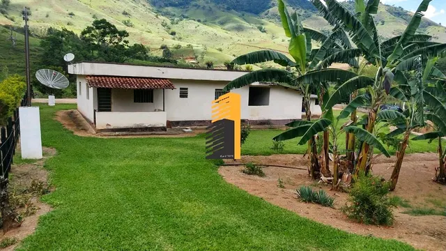 Chácara com 6.500 m² no Ano Bom