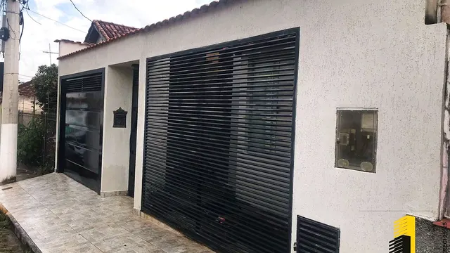 Casa de 2 quartos no Morro Chic