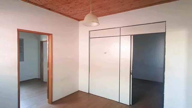 Foto 1 de Casa para reforma em terreno de 180,4 m² no Centro