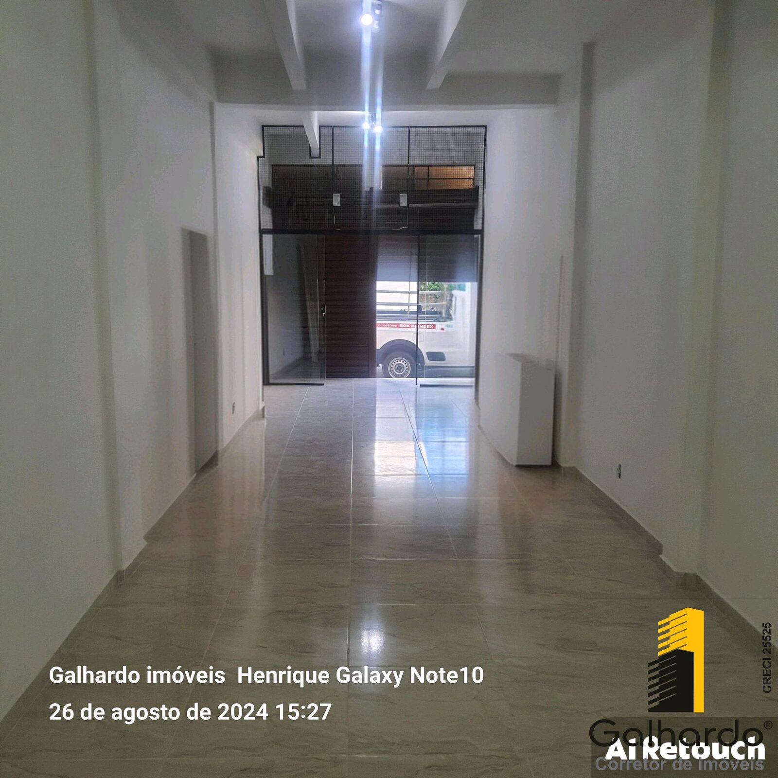 Foto 2 de Sala comercial de 92,42 m² para alugar no bairro Centro