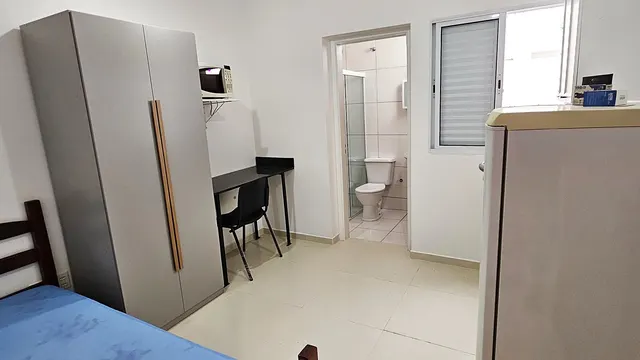 Kitnet 05 de cerca de 28 m² para alugar no bairro Varginha