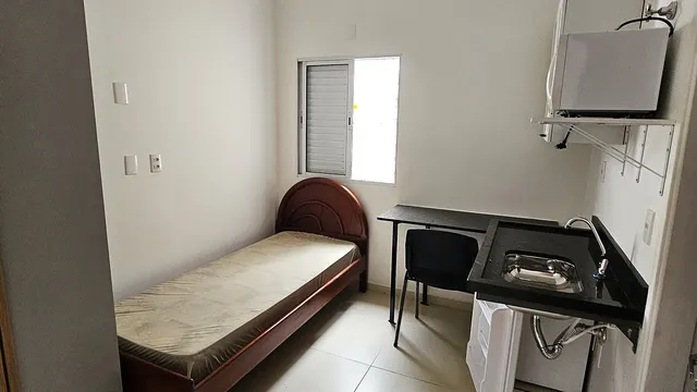 Foto 1 de Kitnet 08 de cerca de 28 m² para alugar no bairro Varginha