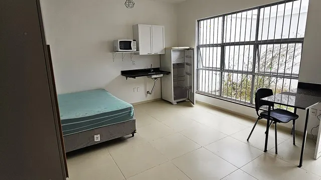 Foto 1 de Kitnet 11 de cerca de 28 m² para alugar no bairro Varginha