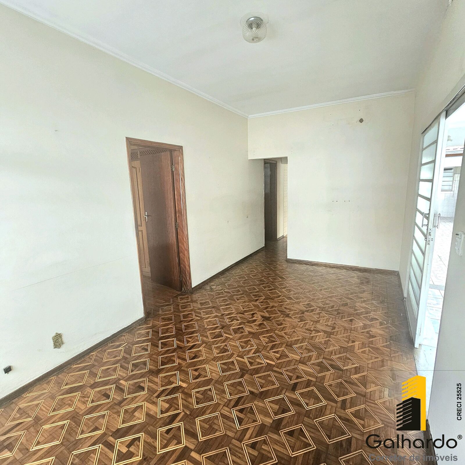 Foto 3 de Casa de 5 quartos e 146 m² na Avenida