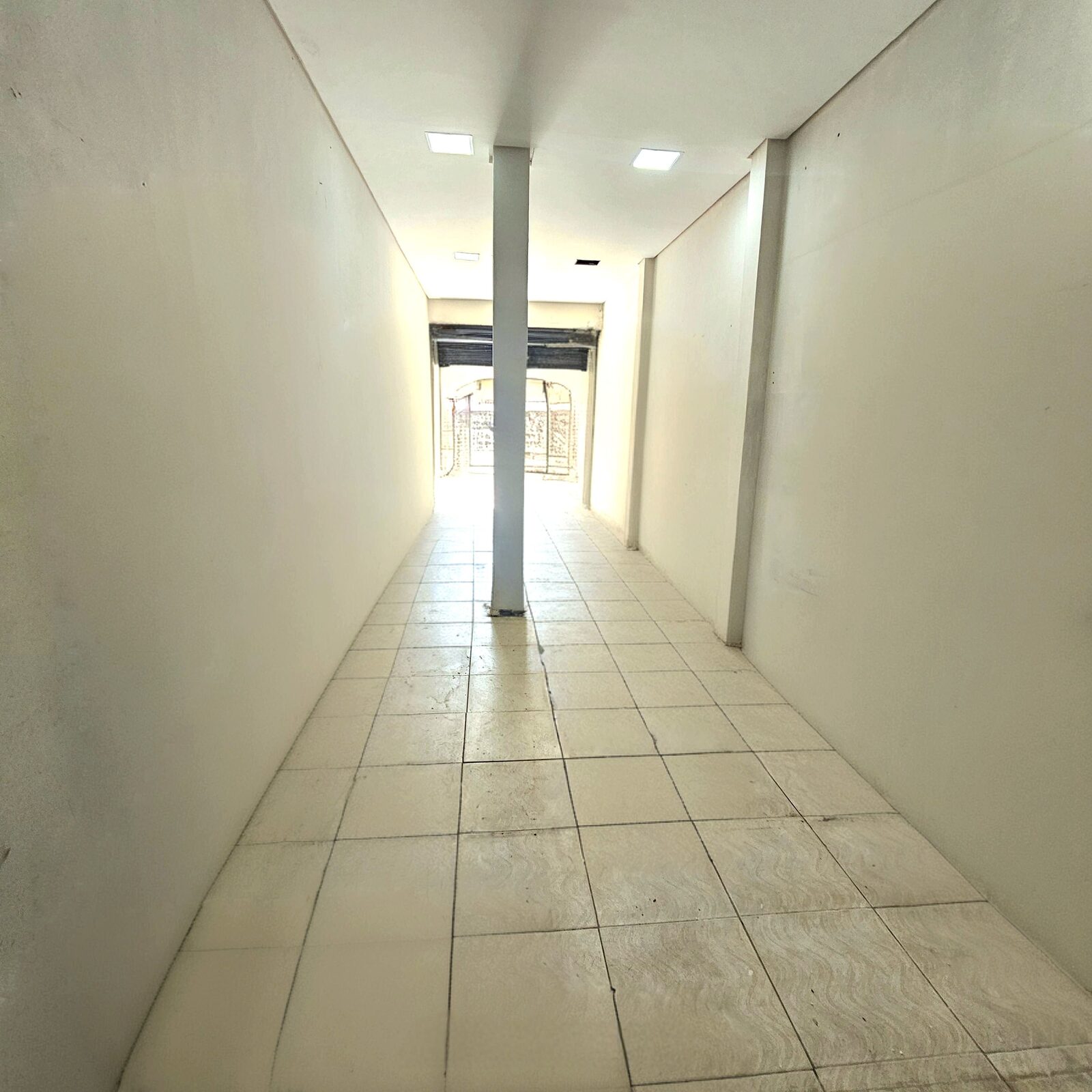 Foto 2 de Loja comercial de cerca de 45 m² para alugar no bairro São Vicente