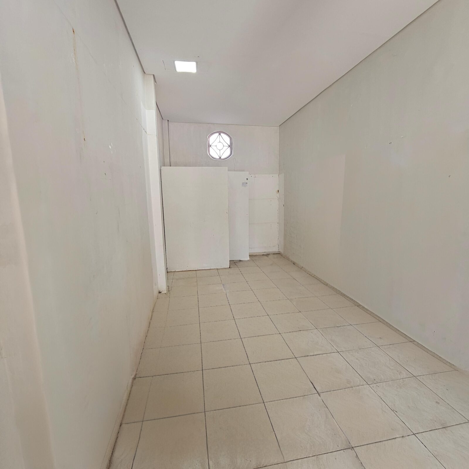 Foto 3 de Loja comercial de cerca de 45 m² para alugar no bairro São Vicente