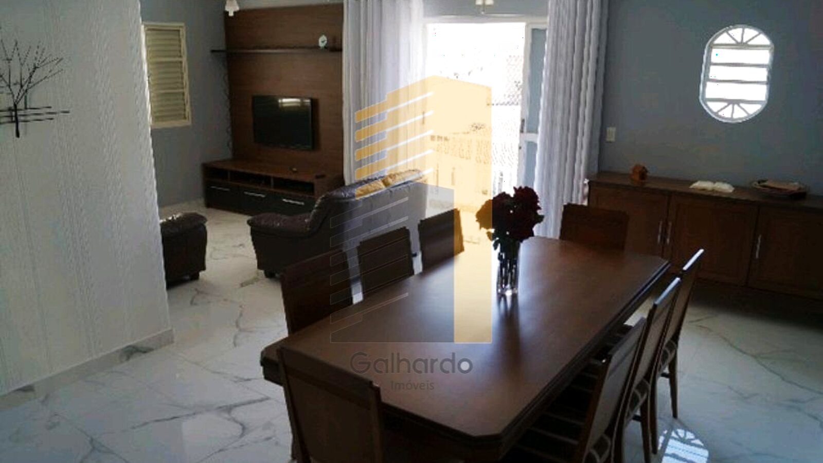 Apartamento de 3 quartos e 140 m² no Morro Chic