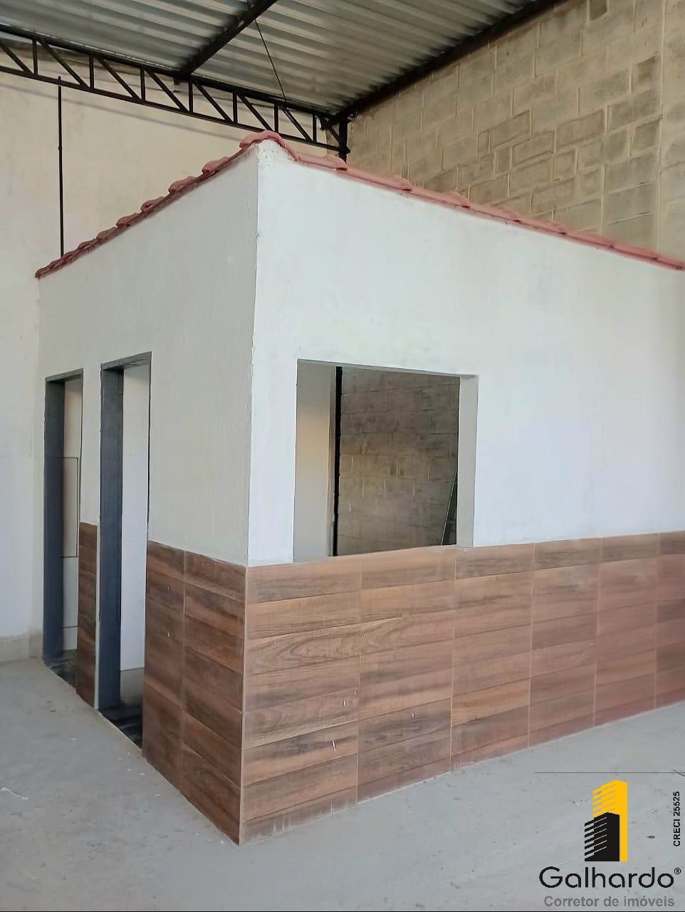 Foto 3 de Galpão comercial de 200 m² com pé direito duplo, Avenida
