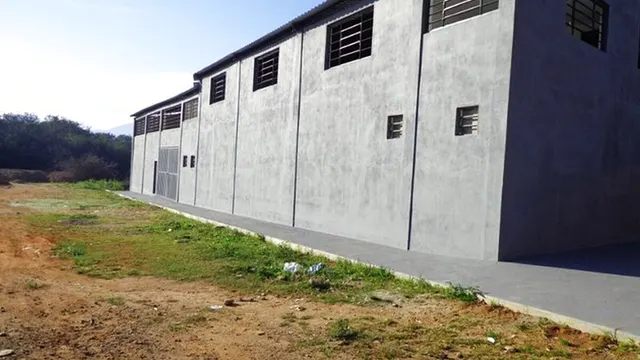 Foto 1 de Galpão de 300 m² próximo à Rodovia MG-295, Jardim das Colinas