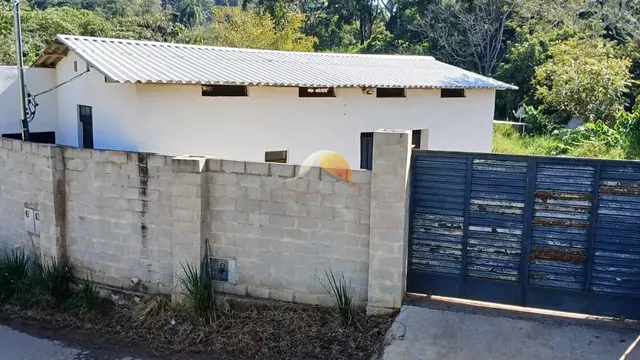 Foto 1 de Galpão de 60 m² em terreno murado de 200 m² para alugar, Juru