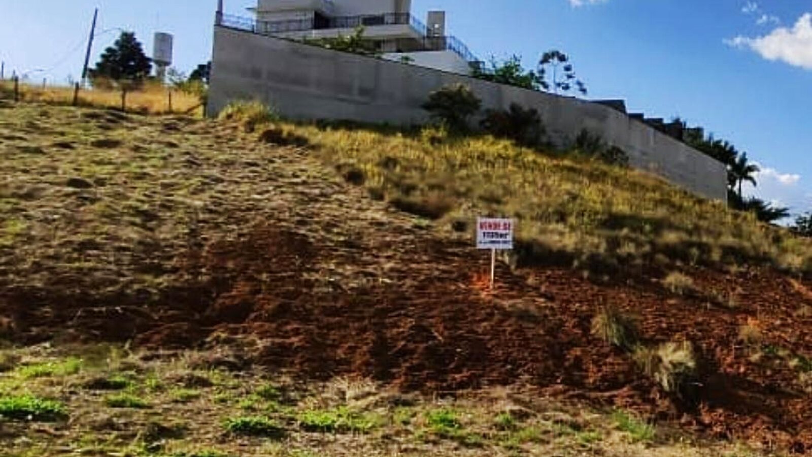 Lote de 1.134 m² em Pinheirinho