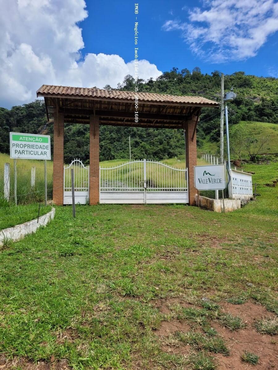 Foto 4 de Terreno de 454 m² no Ano Bom