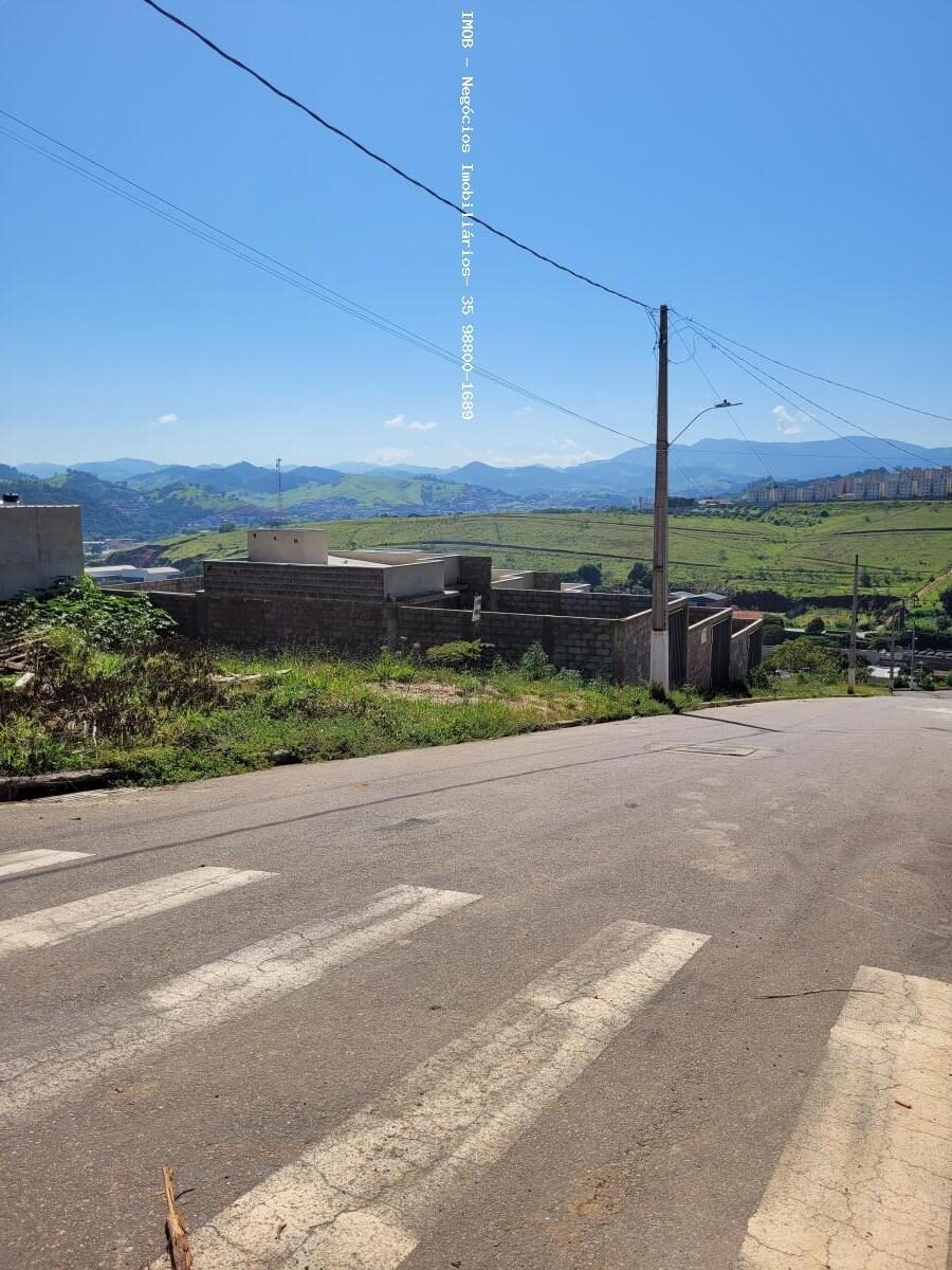 Foto 5 de Lote de 260 m² na Colina Verde