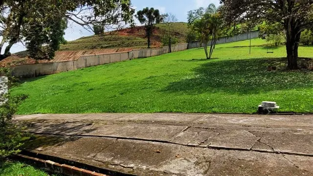 Lote de 1.100 m² em Anhumas
