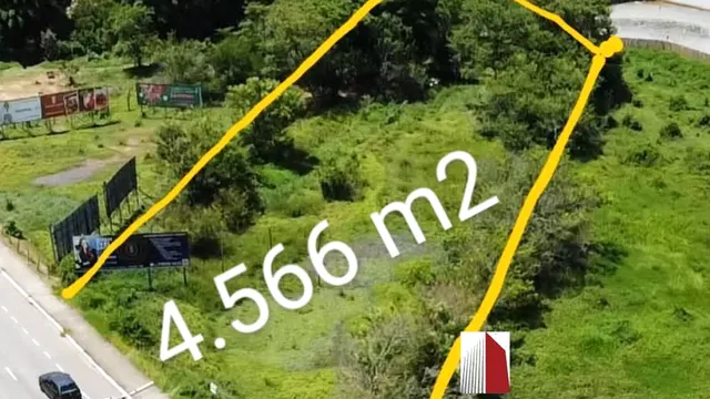Lote de 4.566 m² em Nossa Senhora da Agonia