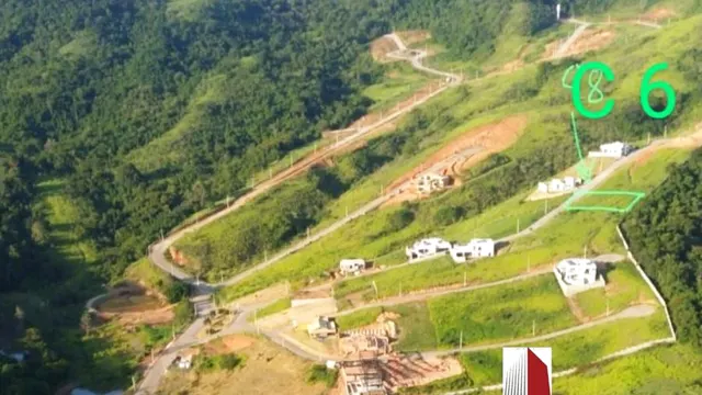 Foto 1 de Terreno de 984 m² no Pinheirinho