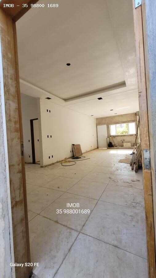 Foto 4 de Casa de 3 quartos em construção no Cruzeiro, lote de 300 m²