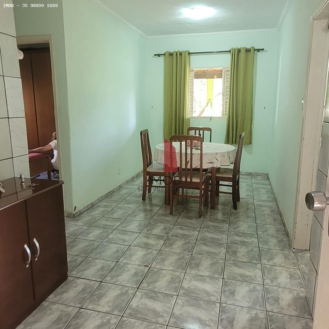 Foto 3 de Casa de 2 quartos em Rebourgeon, lote de 364 m²
