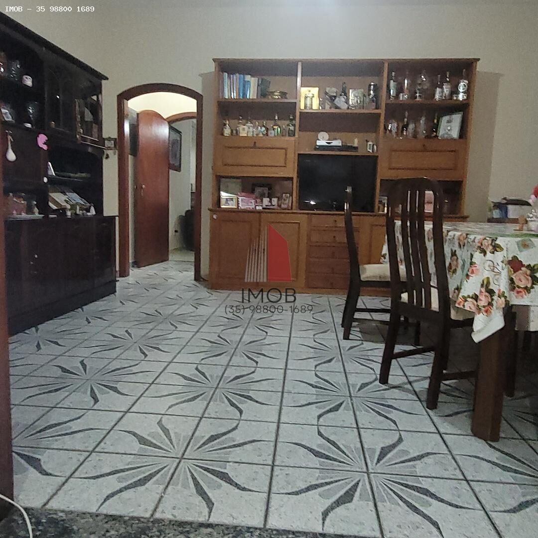 Foto 4 de Casa em terreno de 260 m²