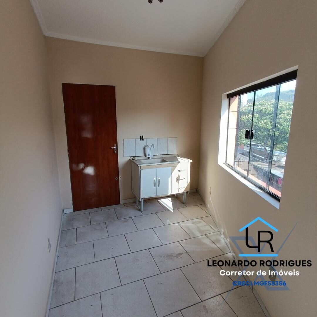 Foto 2 de Sala comercial de 26,89 m² para alugar no Centro, Itajubá-MG