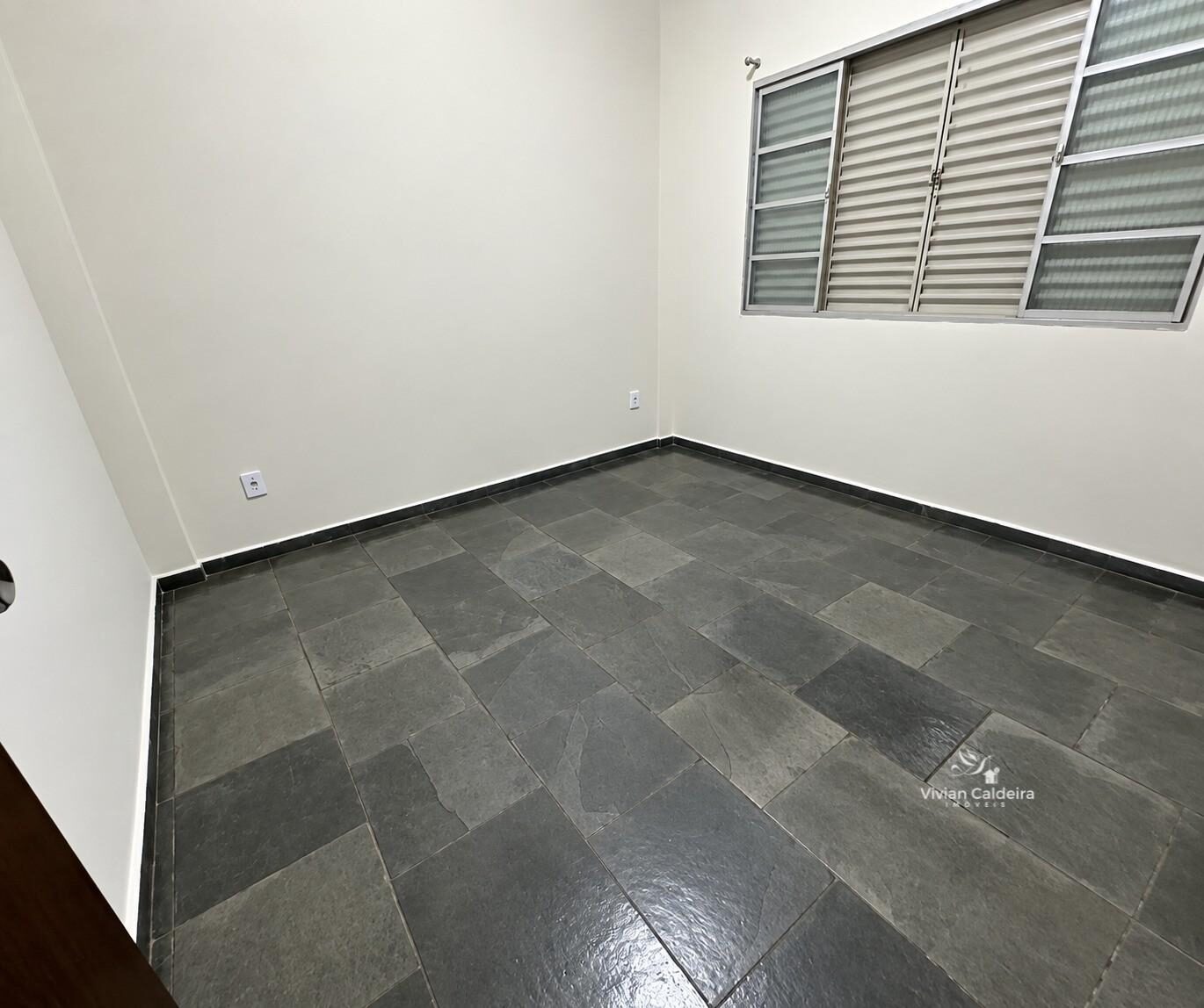 Foto 4 de Apartamento de 49 m² úteis no Santos Dumont, Itajubá