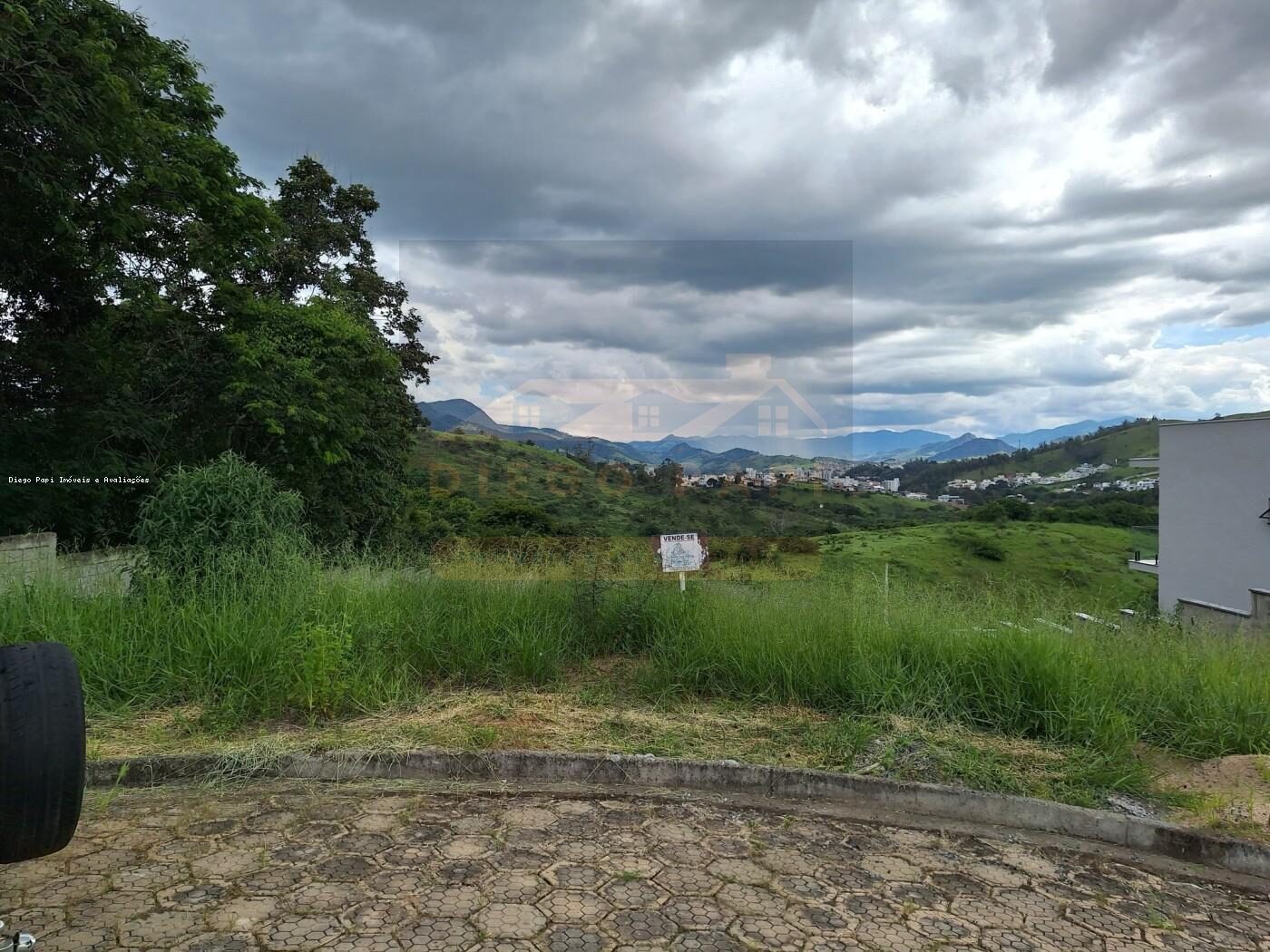 Foto 2 de Lote de 1.159 m² no Residencial Olhos D’Água, Itajubá