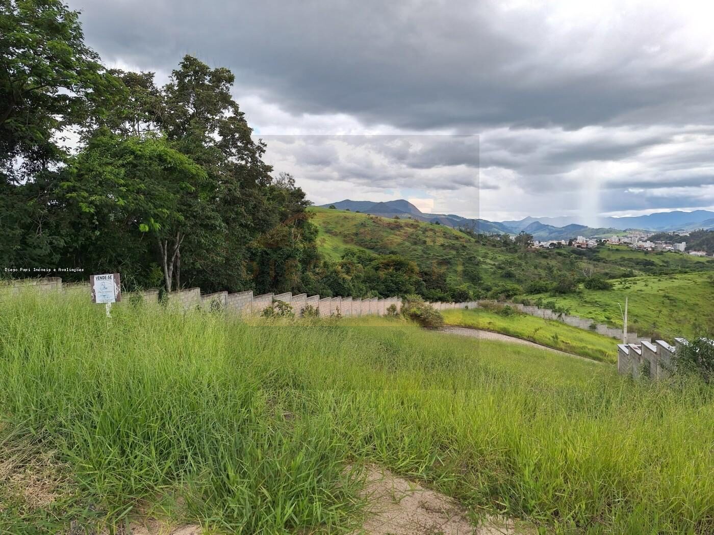 Foto 4 de Lote de 1.159 m² no Residencial Olhos D’Água, Itajubá