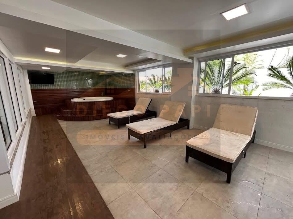 Foto 2 de Apartamento de 2 quartos em Morro Chic, 84 m²