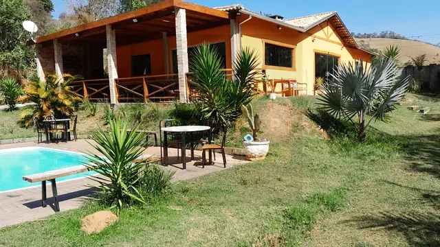 Casa de 4 quartos em Juru, 1.000 m²