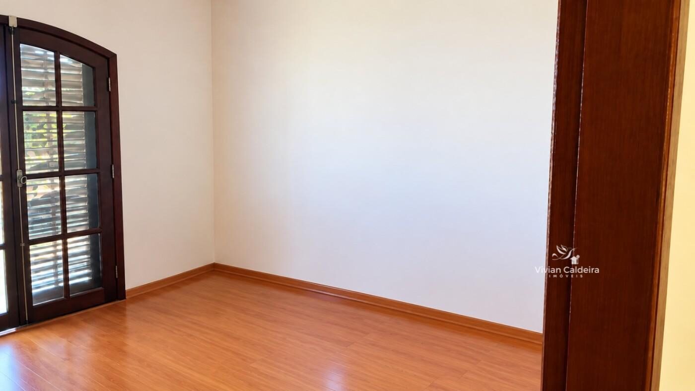 Foto 5 de Casa em Varginha, 385 m²