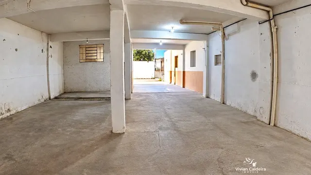 Foto 1 de Ponto comercial de 180 m² para alugar em São Vicente, Itajubá-MG