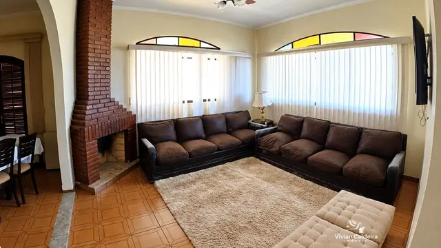 Foto 1 de Casa de 3 quartos em Cruzeiro, 315 m²