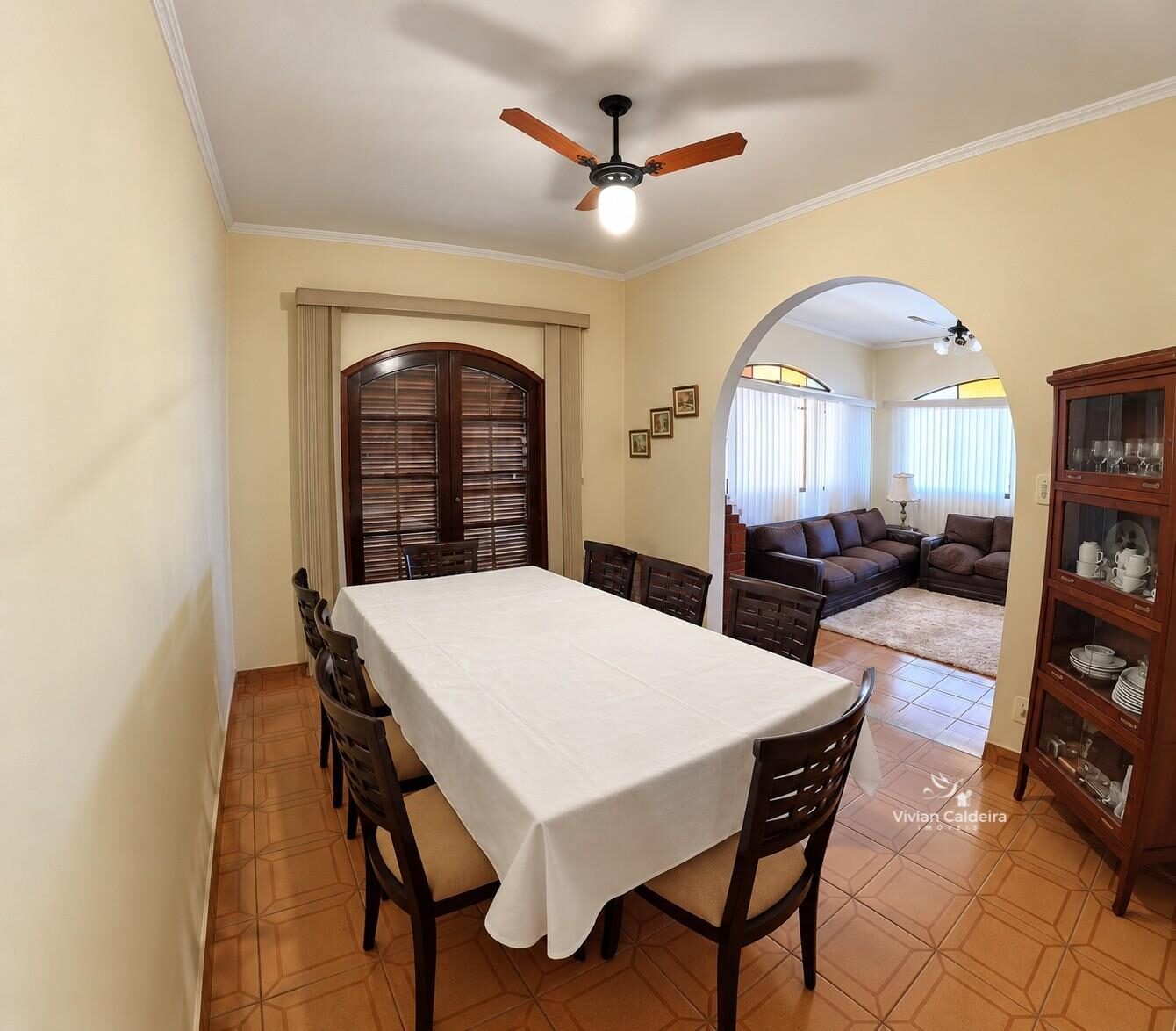 Foto 2 de Casa de 3 quartos em Cruzeiro, 315 m²