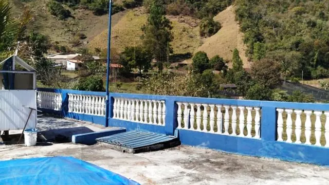 Sítio de 4 quartos em Cantagalo, 25.000 m²