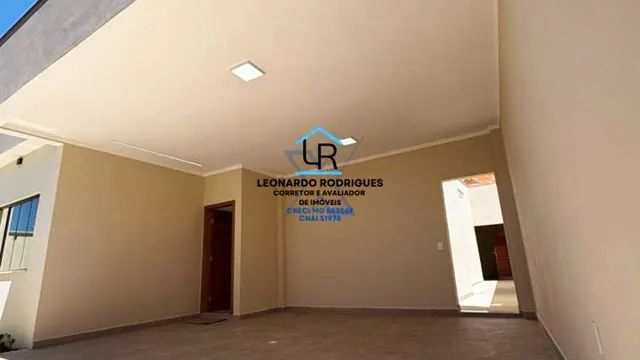 Casa de 3 quartos em Vale das Hortênsias, 218 m²