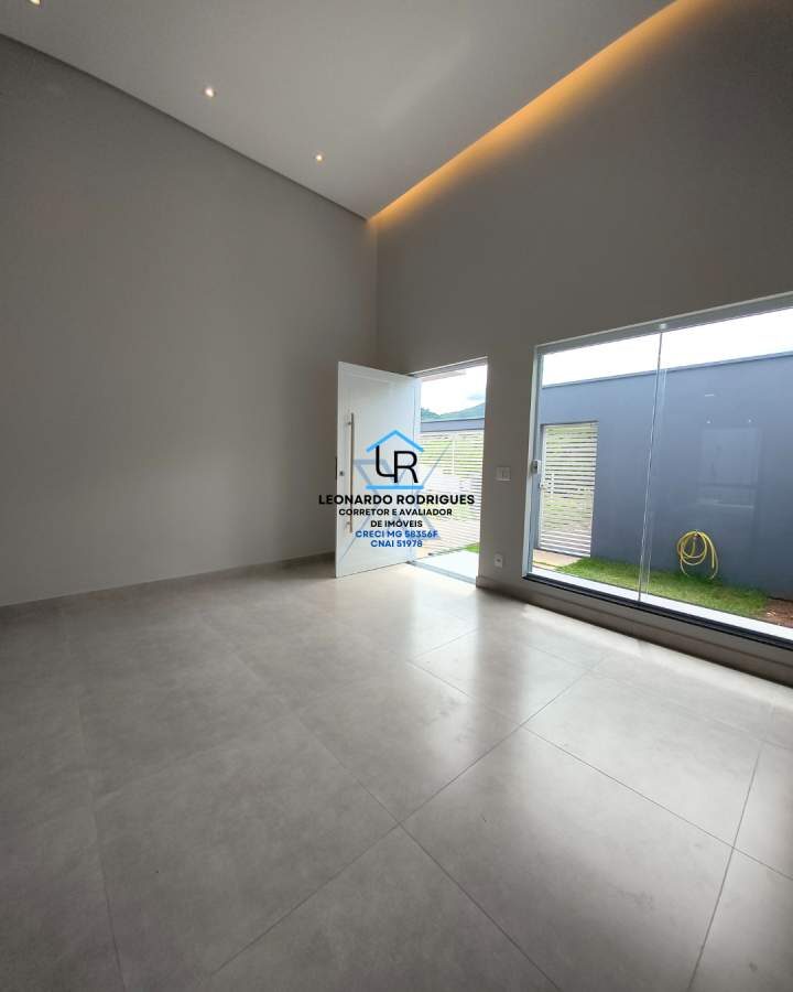 Foto 4 de Casa de 3 quartos em Vale das Hortênsias, 234 m²