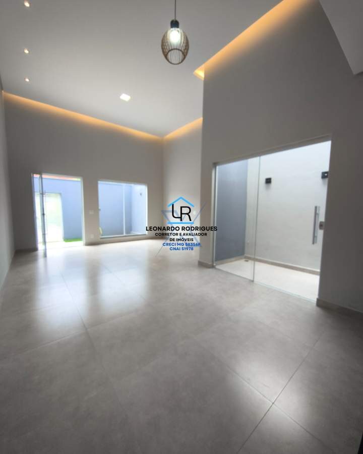 Foto 5 de Casa de 3 quartos em Vale das Hortênsias, 234 m²