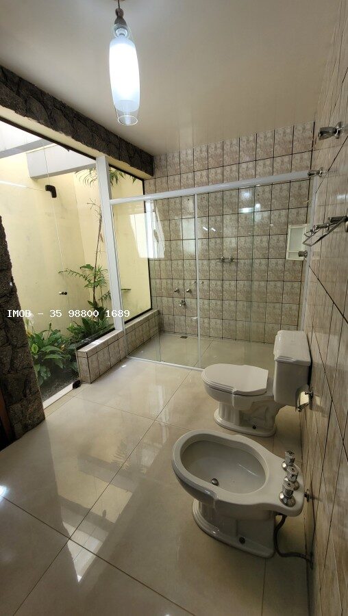 Foto 4 de Casa em terreno de 800 m²