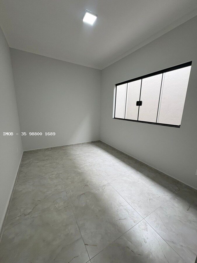 Foto 3 de Casa de 3 quartos em Jardim Califórnia