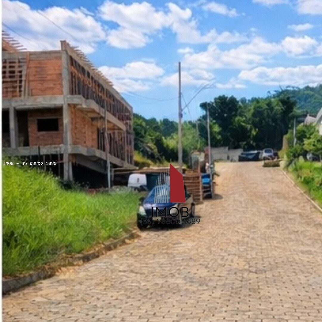 Foto 2 de Terreno de 471 m² no Pinheirinho