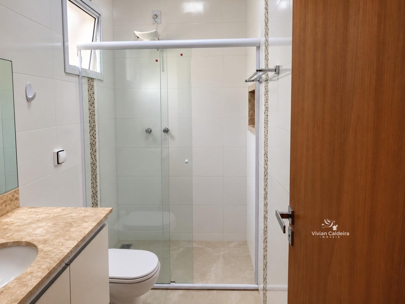Foto 6 de Casa de 3 quartos em Pinheirinho, 320 m²