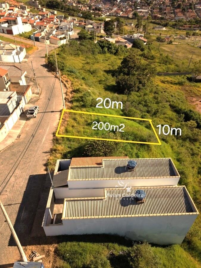 Foto 2 de Lote de 200 m² com projeto aprovado