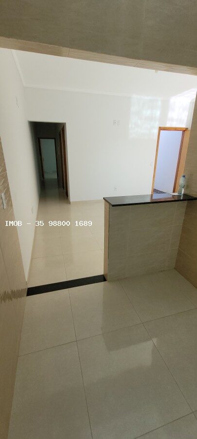 Foto 3 de Casa de 2 quartos em Jardim Eldorado, lote de 100 m²