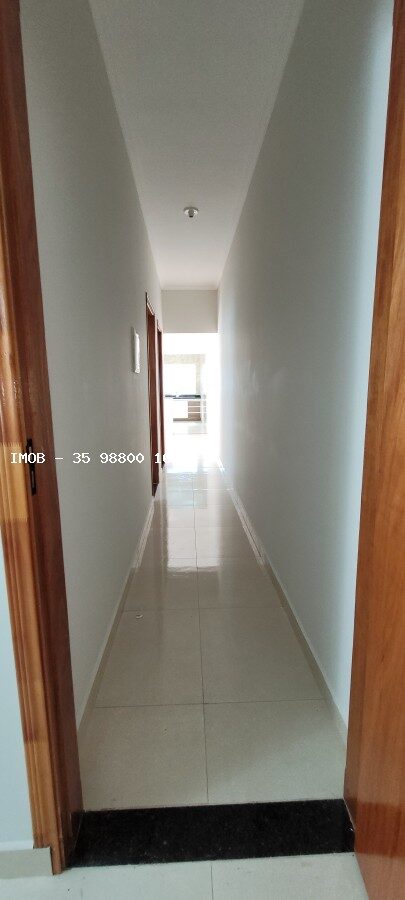 Foto 4 de Casa de 2 quartos em Jardim Eldorado, lote de 100 m²