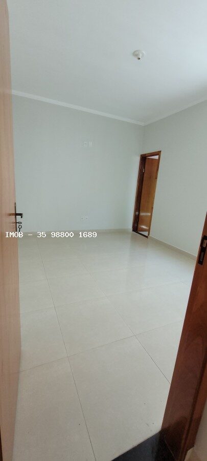 Foto 5 de Casa de 2 quartos em Jardim Eldorado, lote de 100 m²