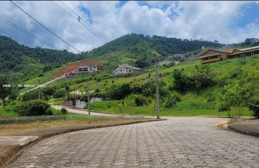 Foto 2 de Lote de 1.294 m² no Pinheirinho